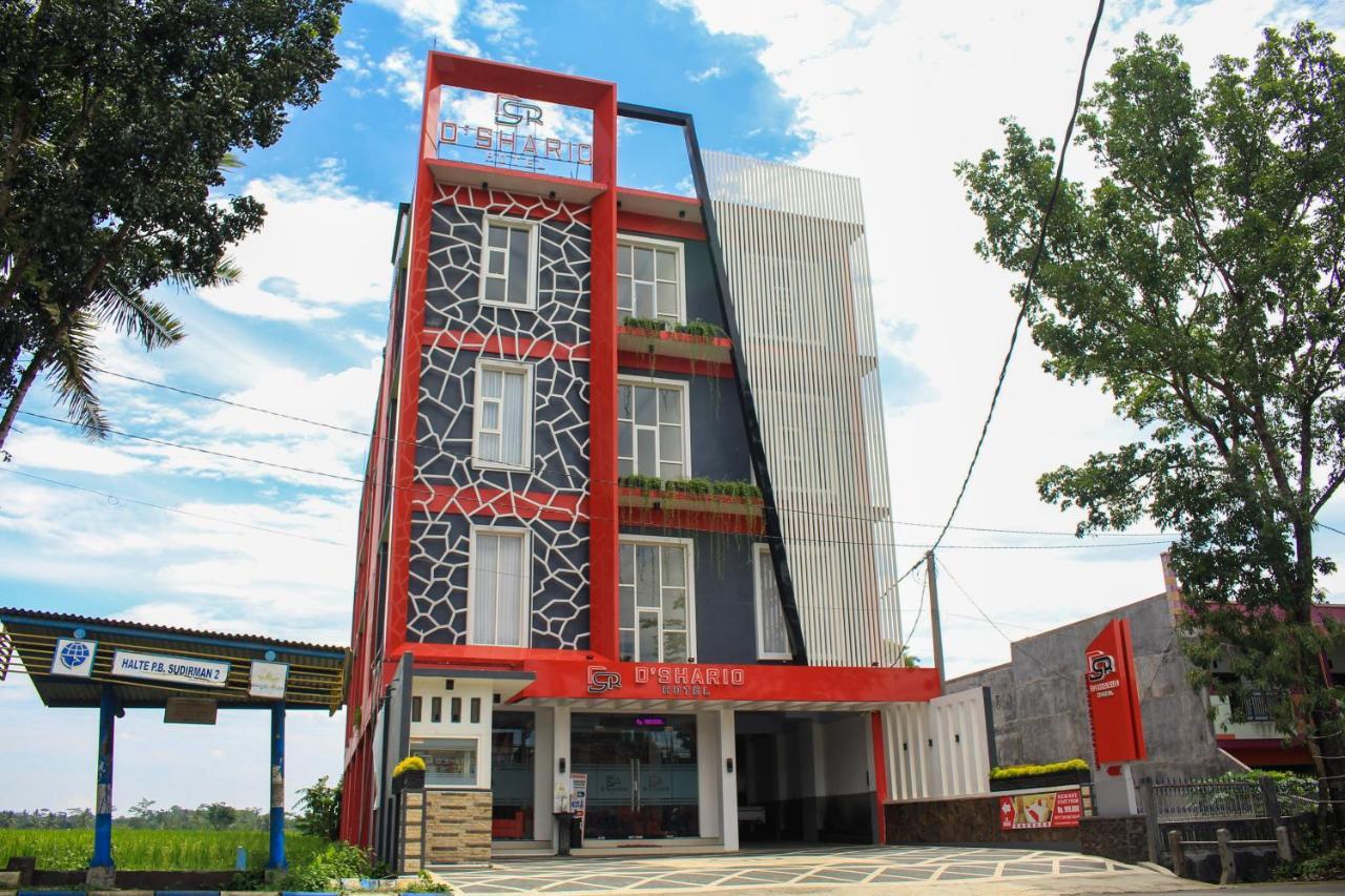 D'Shario Hotel Kepanjen Malang Exteriör bild